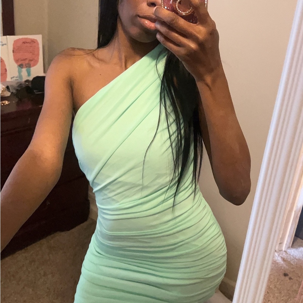 One-Shoulder Mint Green Ruched Bodycon Dress